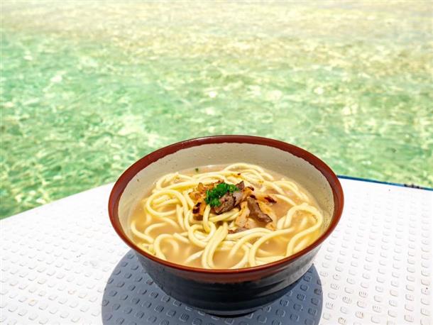 みつこおばあの八重山そばランチつき！